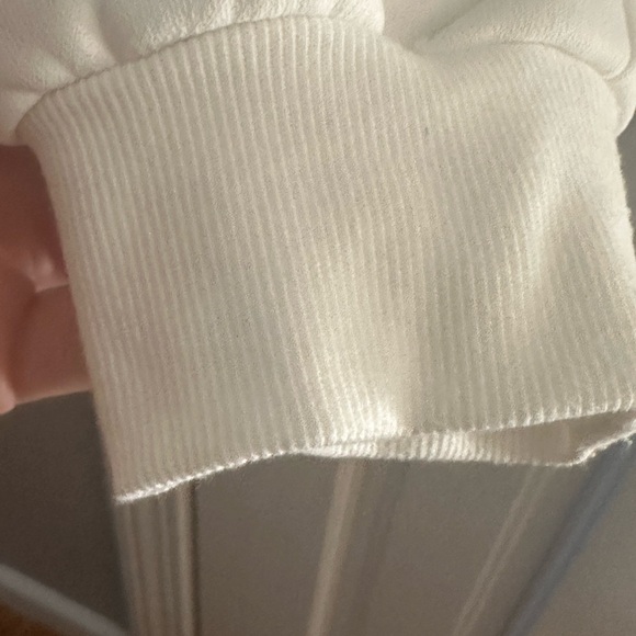 Shein- sweatshirt NWOT! Never worn - Picture 3 of 7